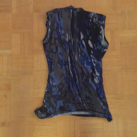 Le Chateau blue Top - Picture 2 of 3